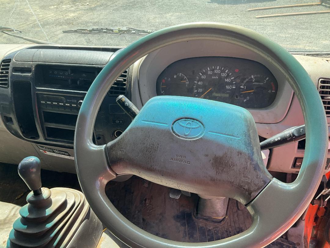 Photo '15' of Toyota Dyna Tipper