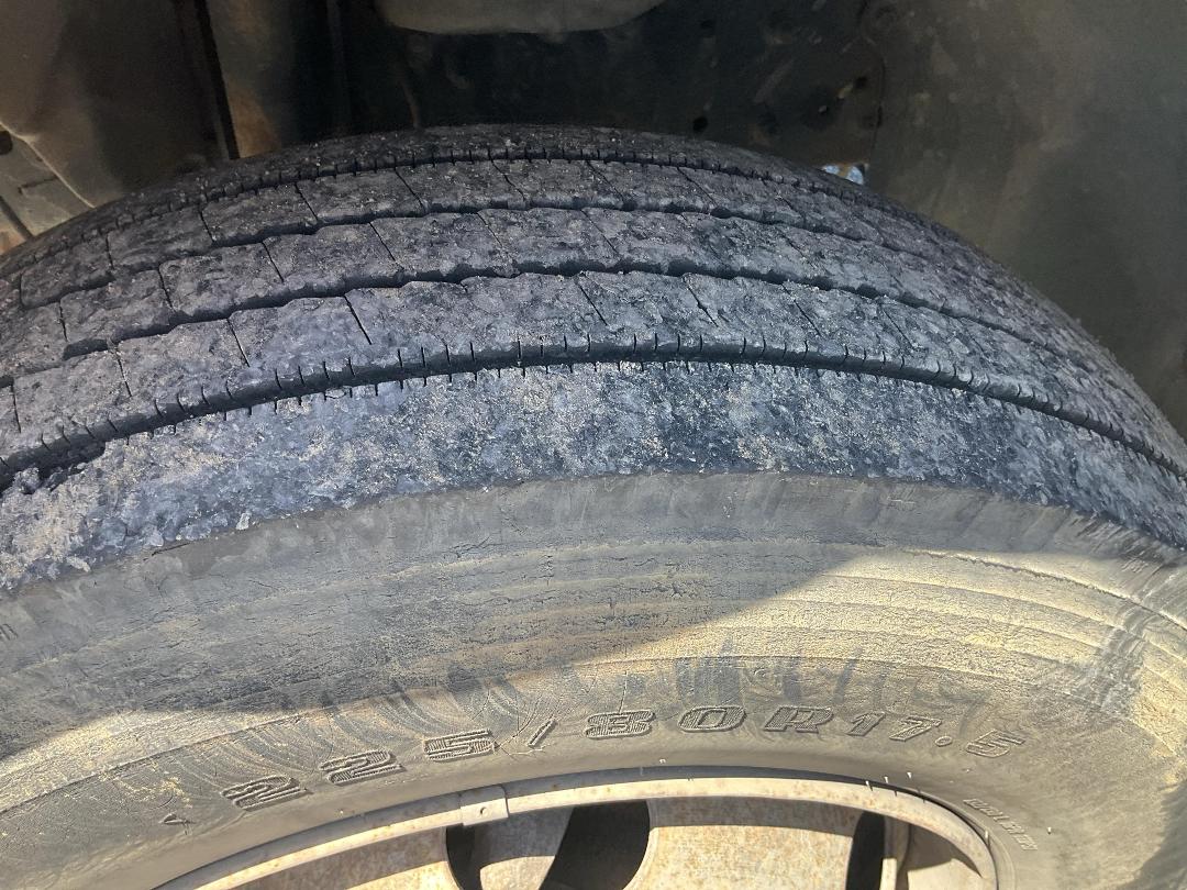 Photo '43' of Toyota Dyna Tipper