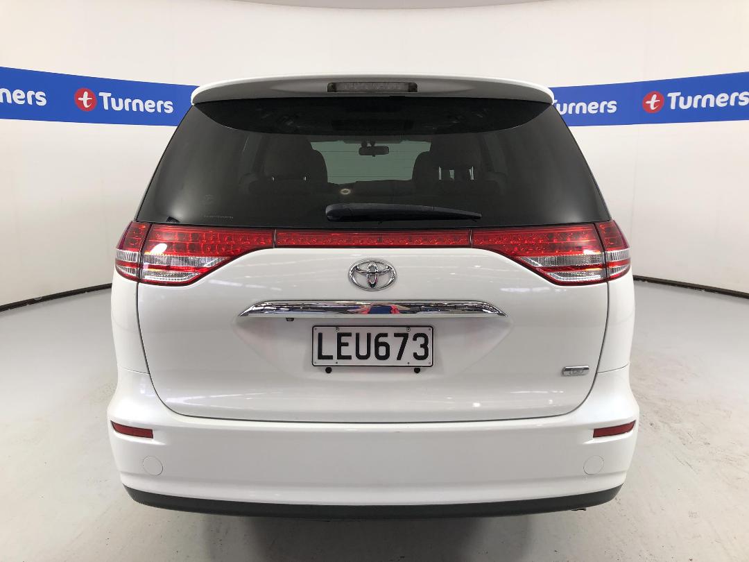 Photo '6' of Toyota Estima Photo '6' of Toyota Estima