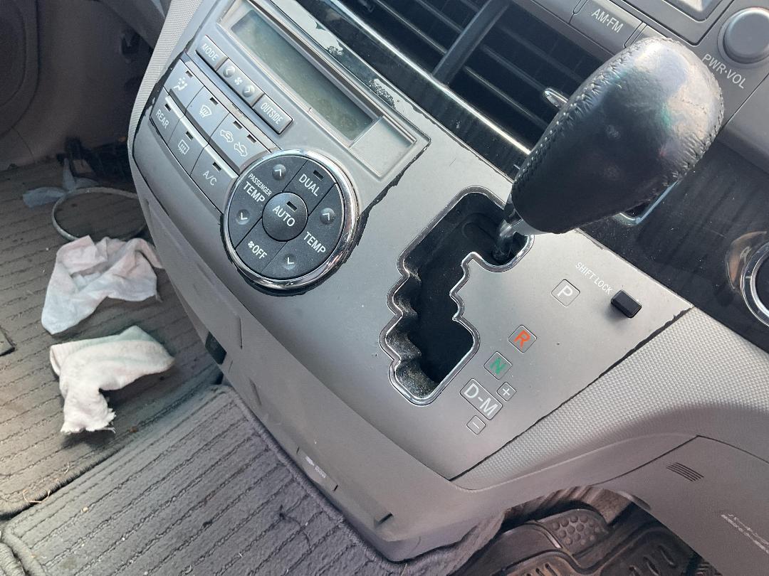 Photo '12' of Toyota Estima Aeras Photo '12' of Toyota Estima Aeras