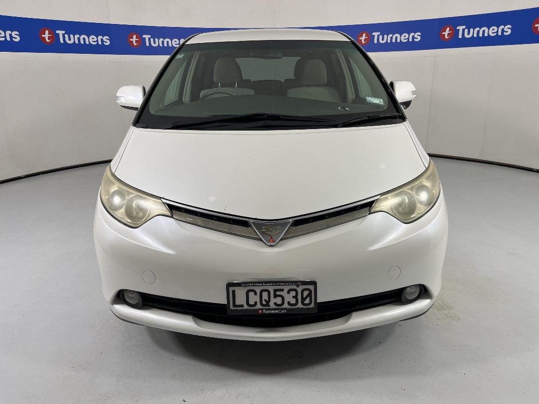 Photo '2' of Toyota Estima