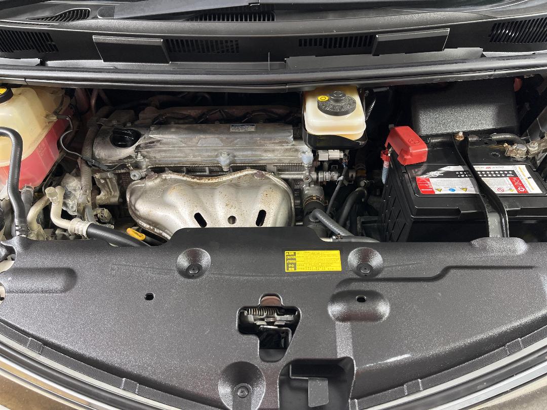 Photo '13' of Toyota Estima