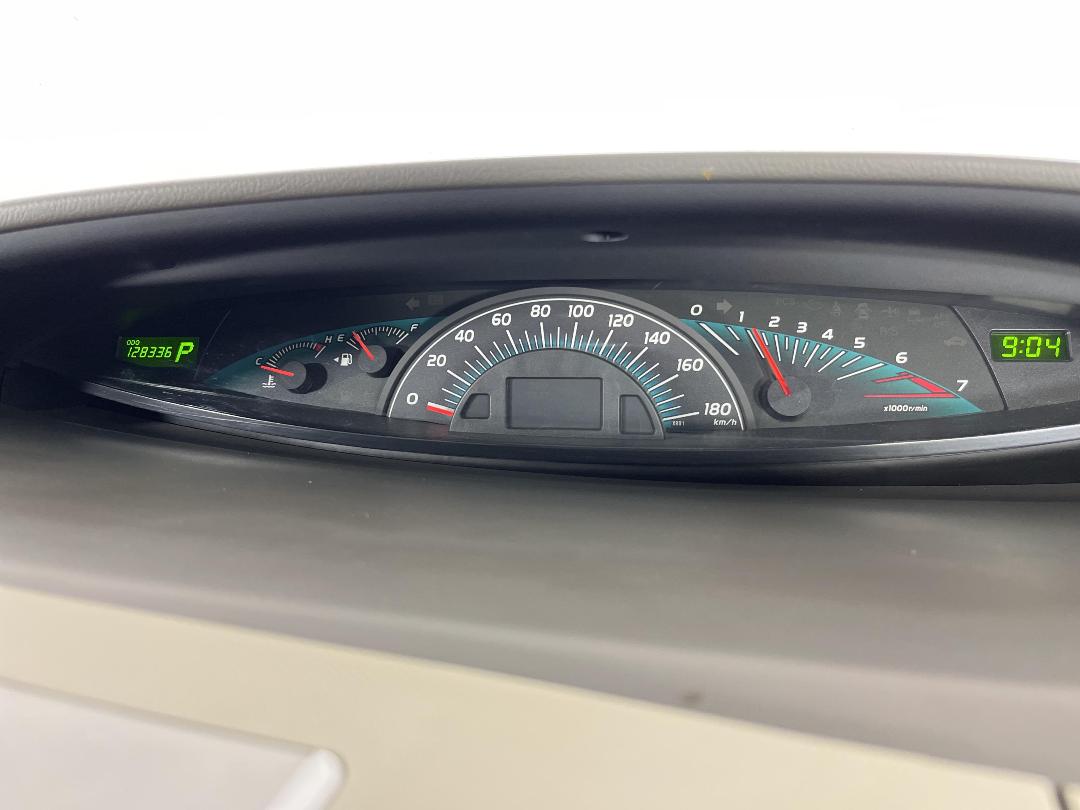 Photo '20' of Toyota Estima