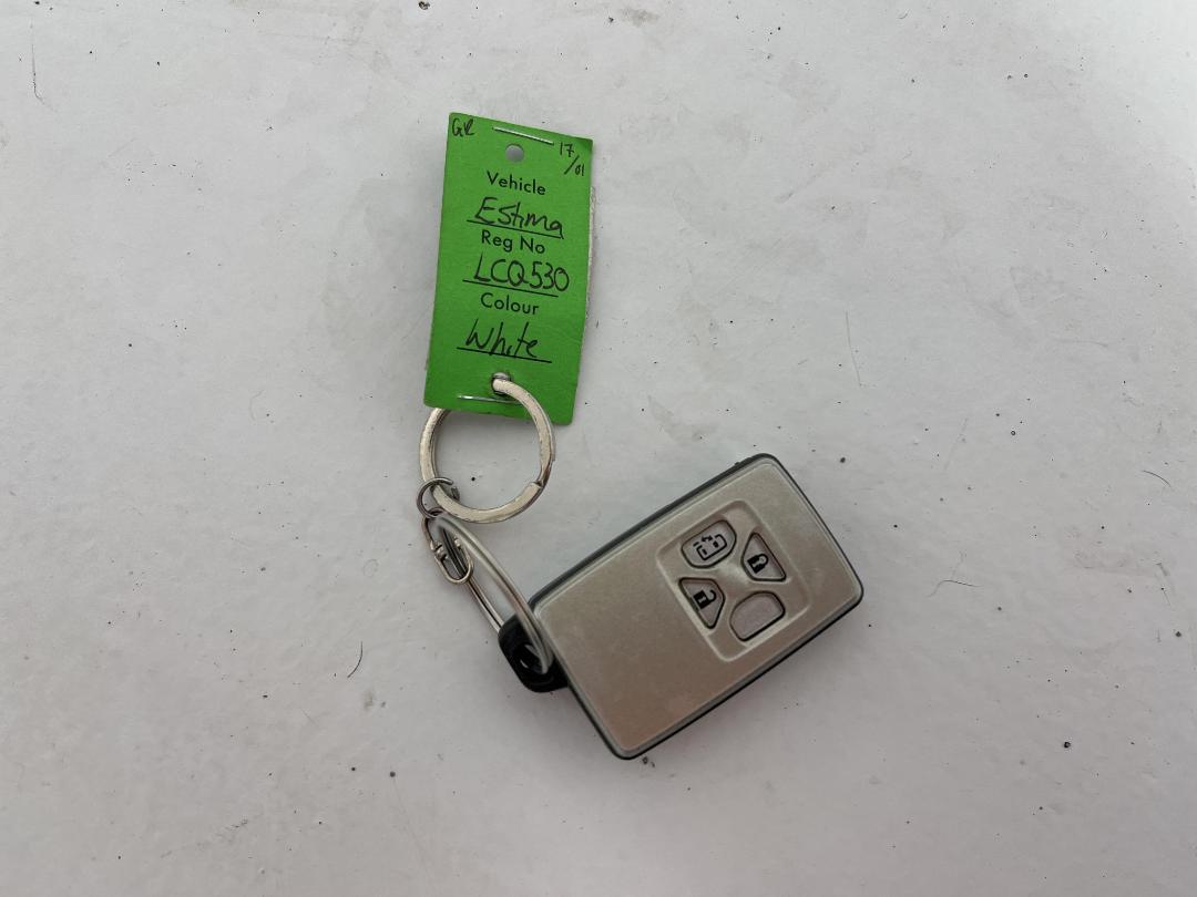 Photo '21' of Toyota Estima