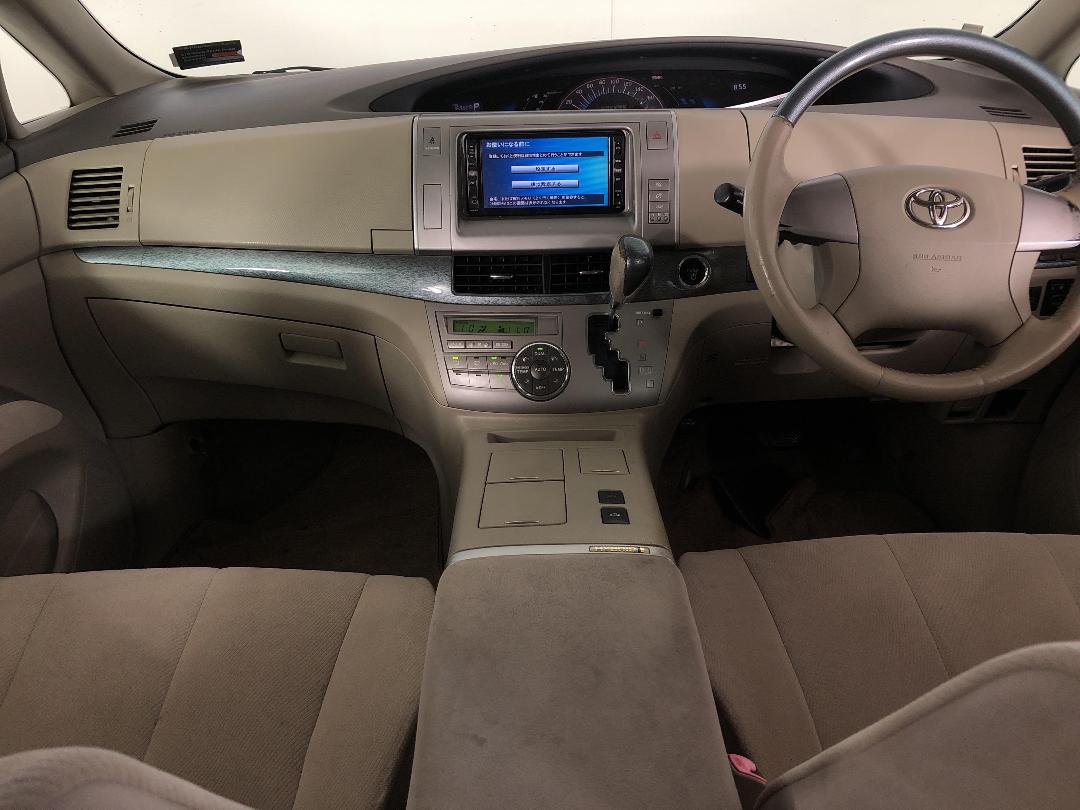 Photo '17' of Toyota Estima