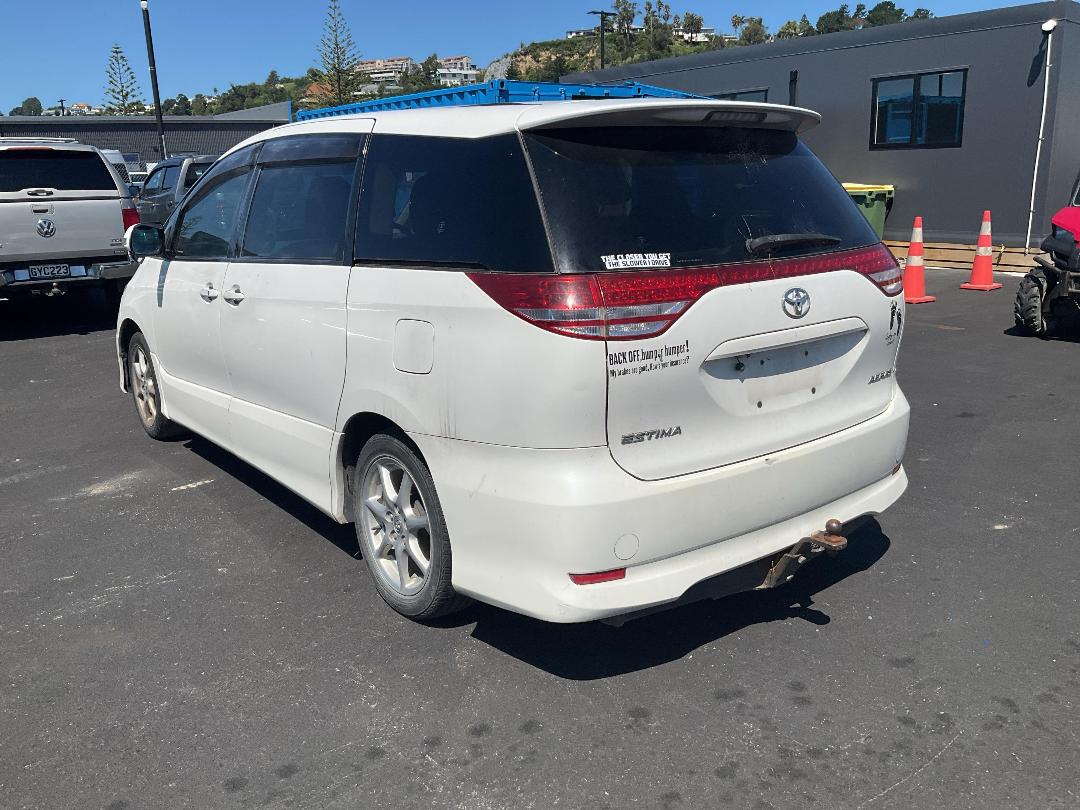 Photo '4' of Toyota Estima Photo '4' of Toyota Estima