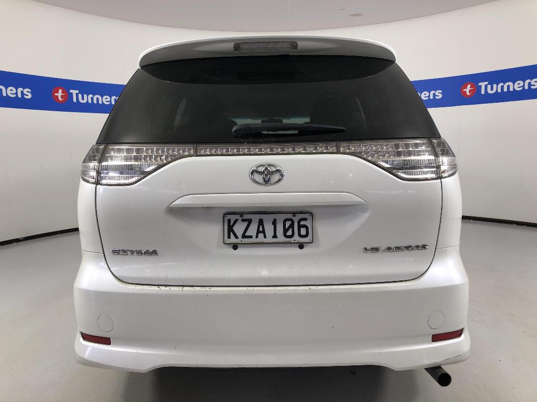 Photo '6' of Toyota Estima