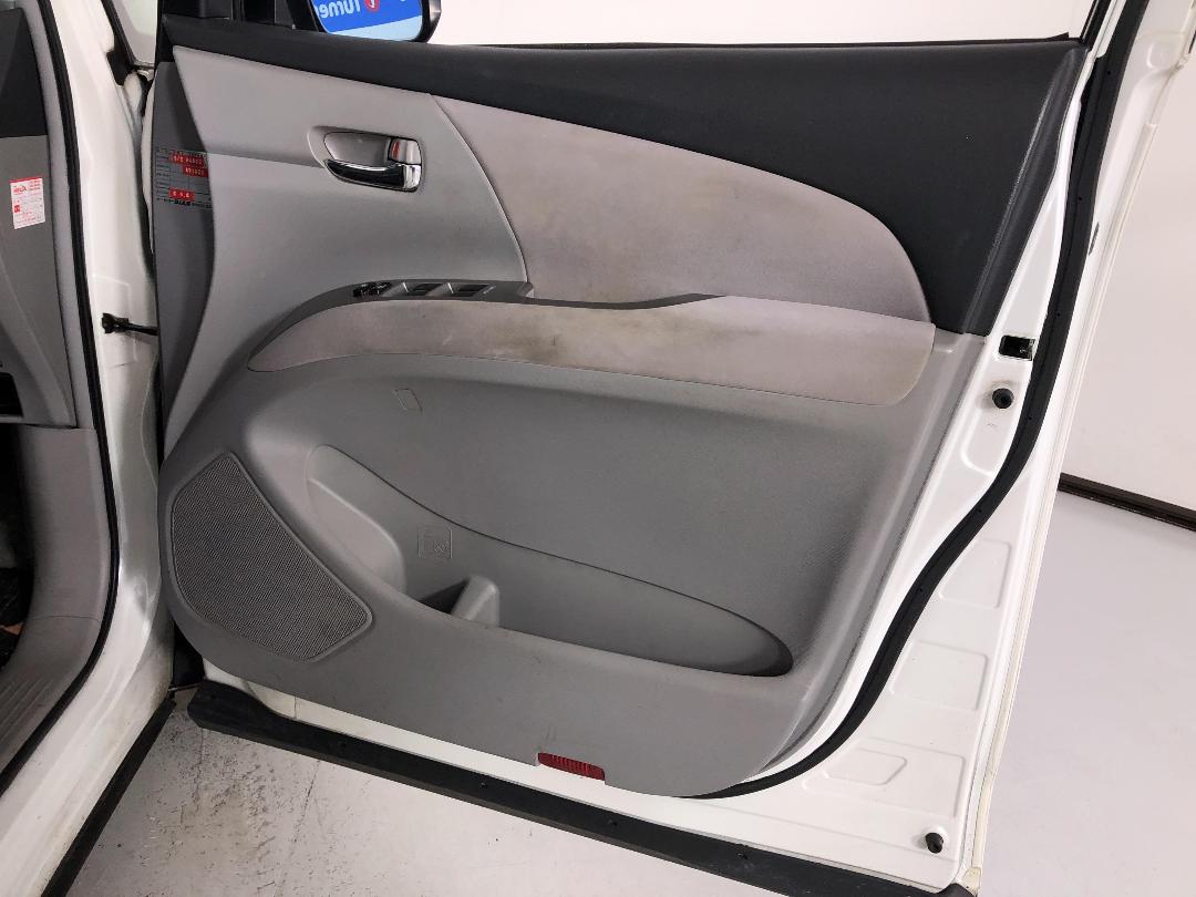 Photo '15' of Toyota Estima