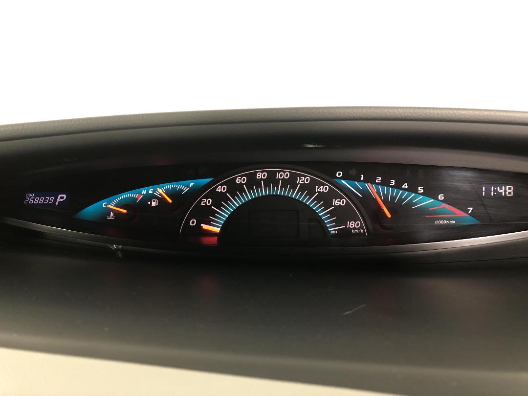 Photo '21' of Toyota Estima