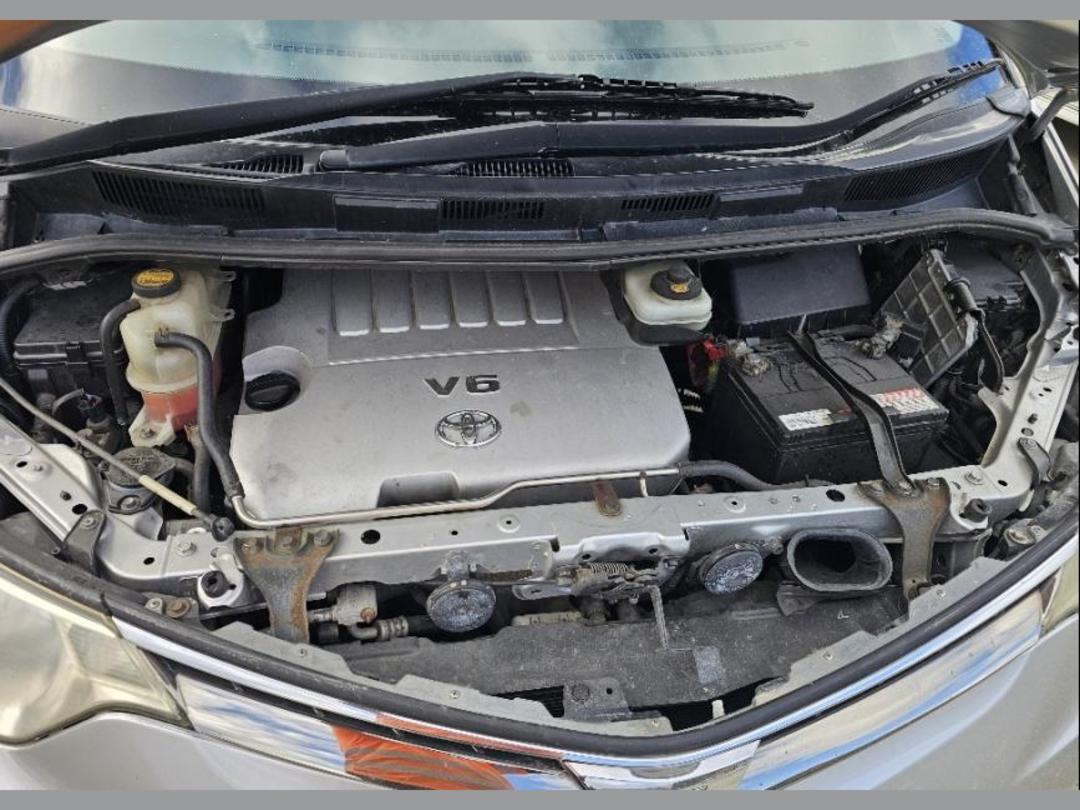 Photo '7' of Toyota Estima V6