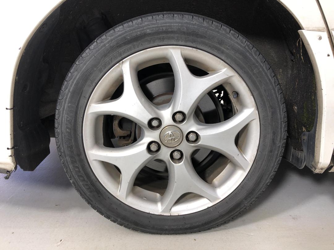 Photo '8' of Toyota Estima V6 Aeras