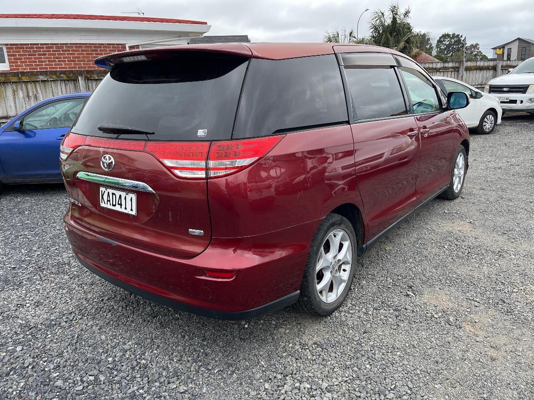 Photo '6' of Toyota Estima