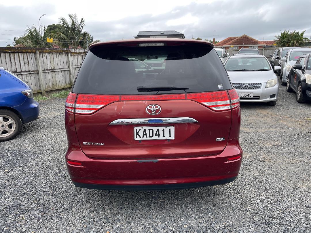 Photo '5' of Toyota Estima