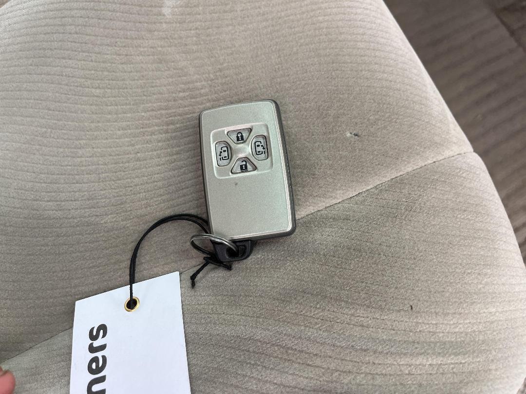 Photo '19' of Toyota Estima