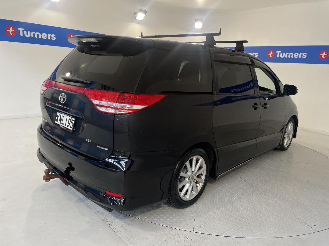 Photo '7' of Toyota Estima Photo '7' of Toyota Estima