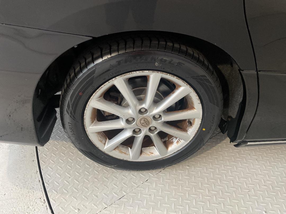 Photo '12' of Toyota Estima Photo '12' of Toyota Estima