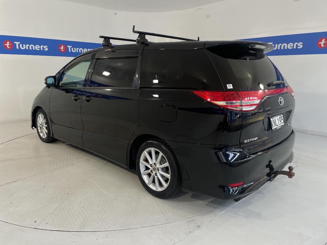 Photo '5' of Toyota Estima Photo '5' of Toyota Estima