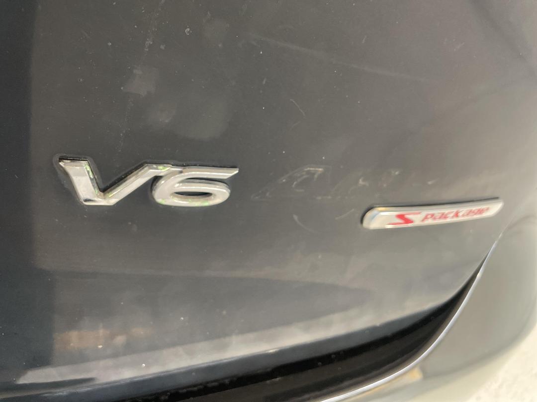 Photo '34' of Toyota Estima Photo '34' of Toyota Estima