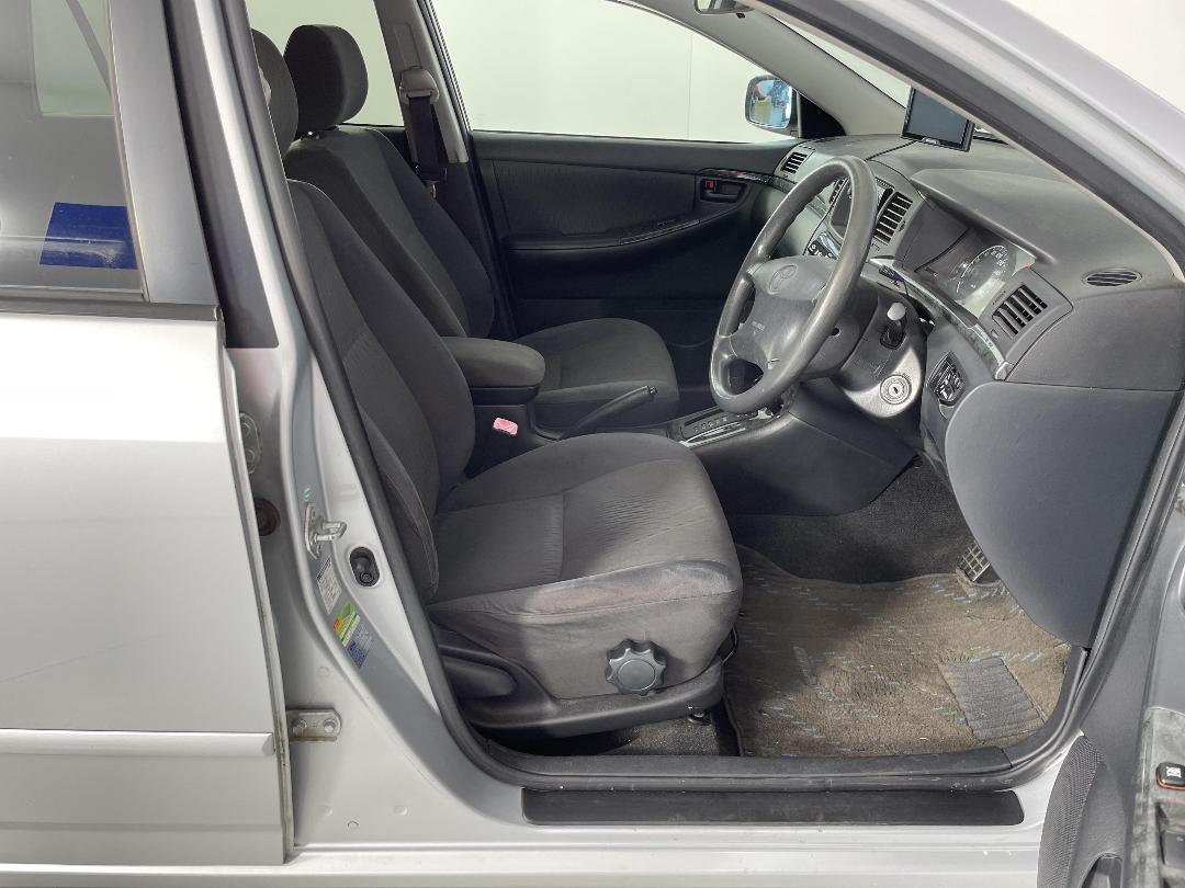 Photo '16' of Toyota Fielder