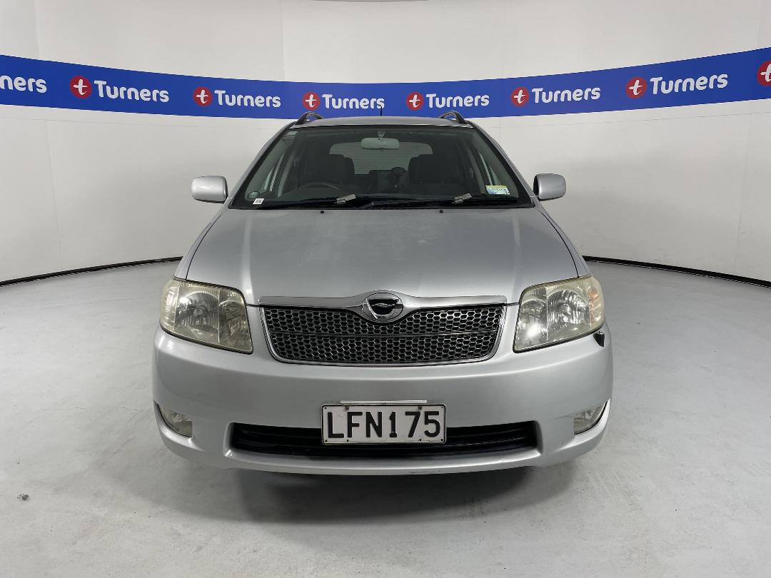 Photo '2' of Toyota Fielder