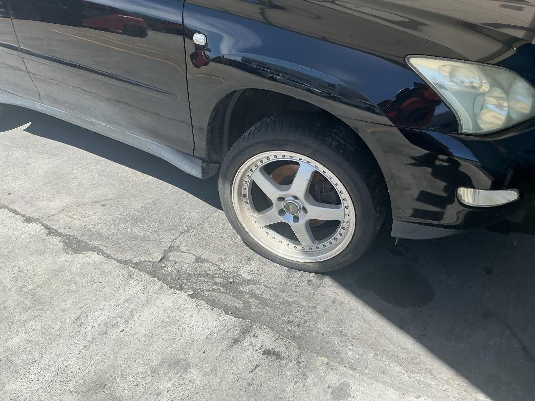 Photo '2' of Toyota Harrier