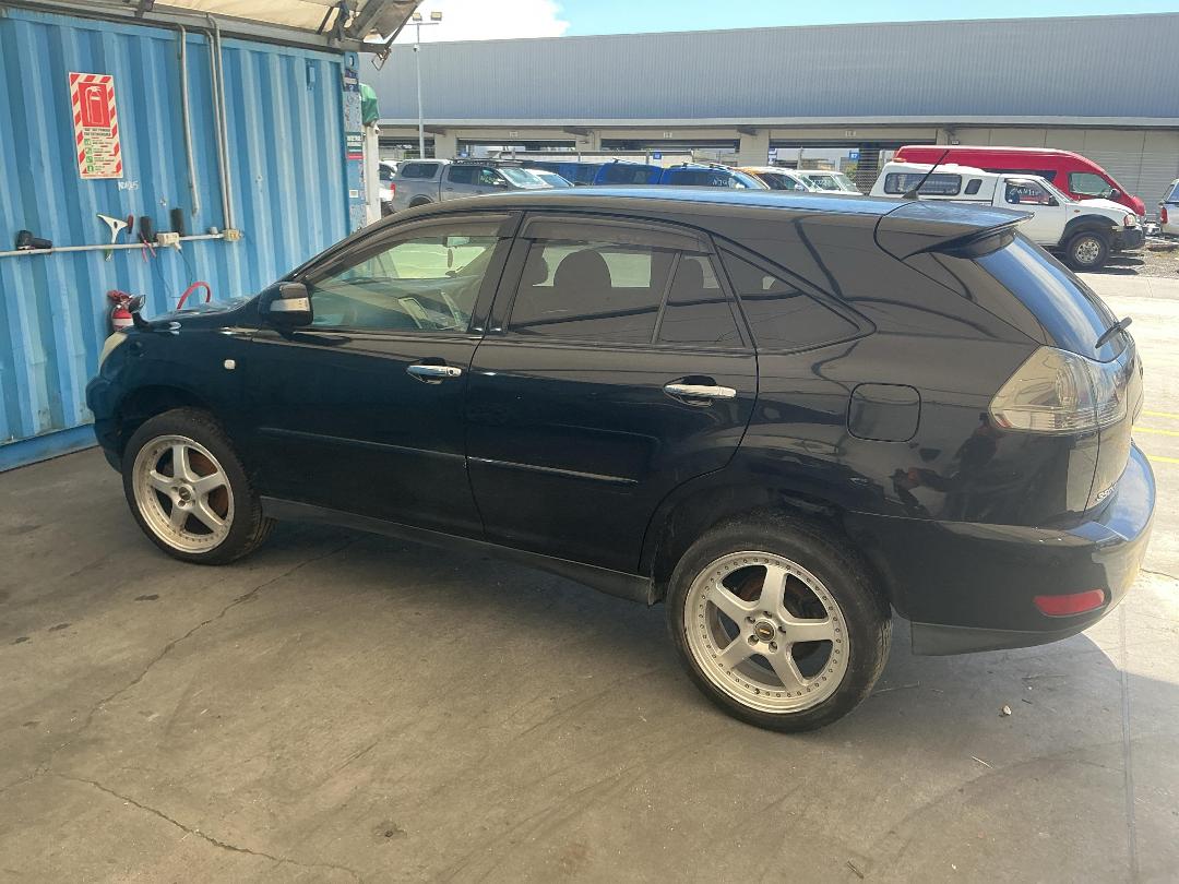 Photo '8' of Toyota Harrier