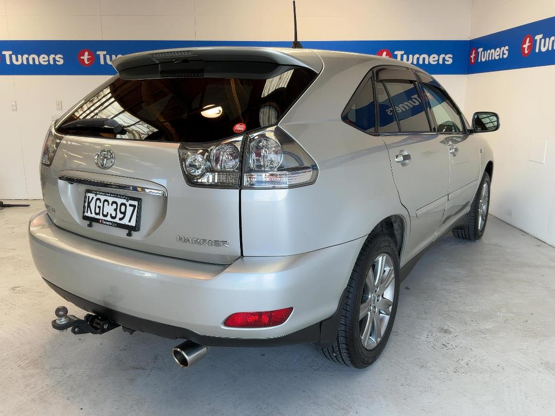 Photo '7' of Toyota Harrier