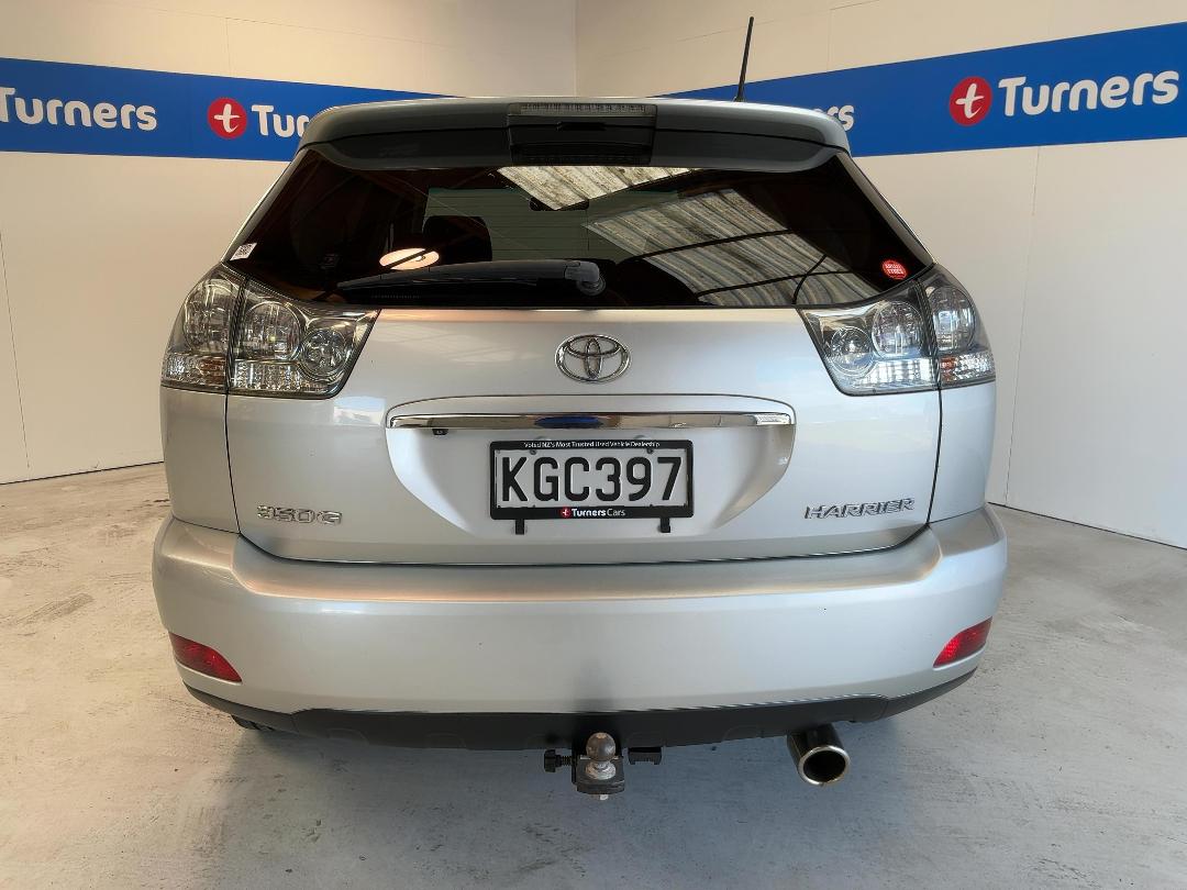 Photo '6' of Toyota Harrier