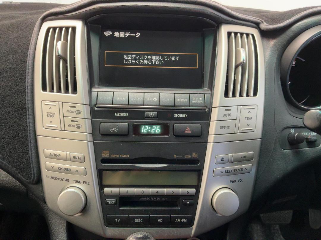 Photo '18' of Toyota Harrier