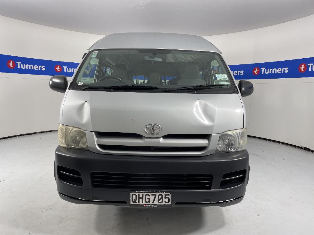 Photo '2' of Toyota Hiace Photo '2' of Toyota Hiace