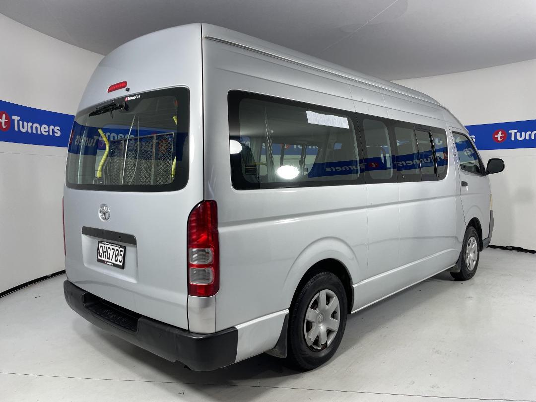 Photo '7' of Toyota Hiace Photo '7' of Toyota Hiace