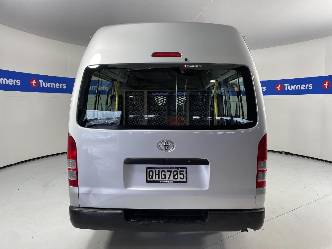 Photo '6' of Toyota Hiace Photo '6' of Toyota Hiace