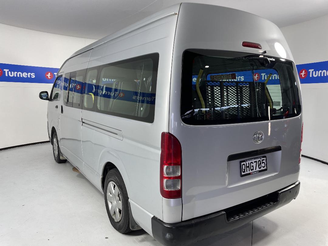 Photo '5' of Toyota Hiace Photo '5' of Toyota Hiace