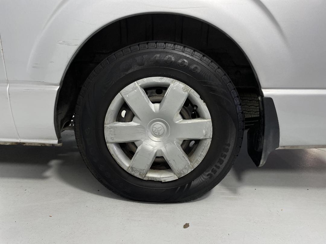 Photo '11' of Toyota Hiace Photo '11' of Toyota Hiace