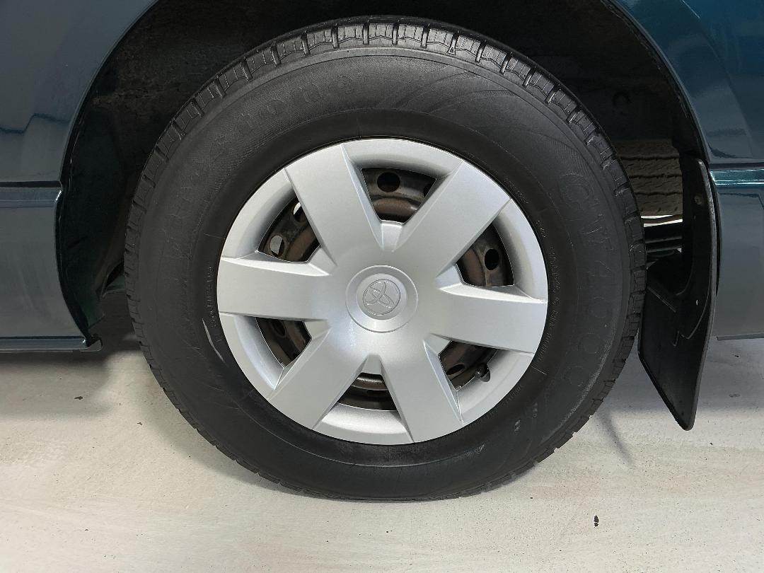 Photo '11' of Toyota Hiace