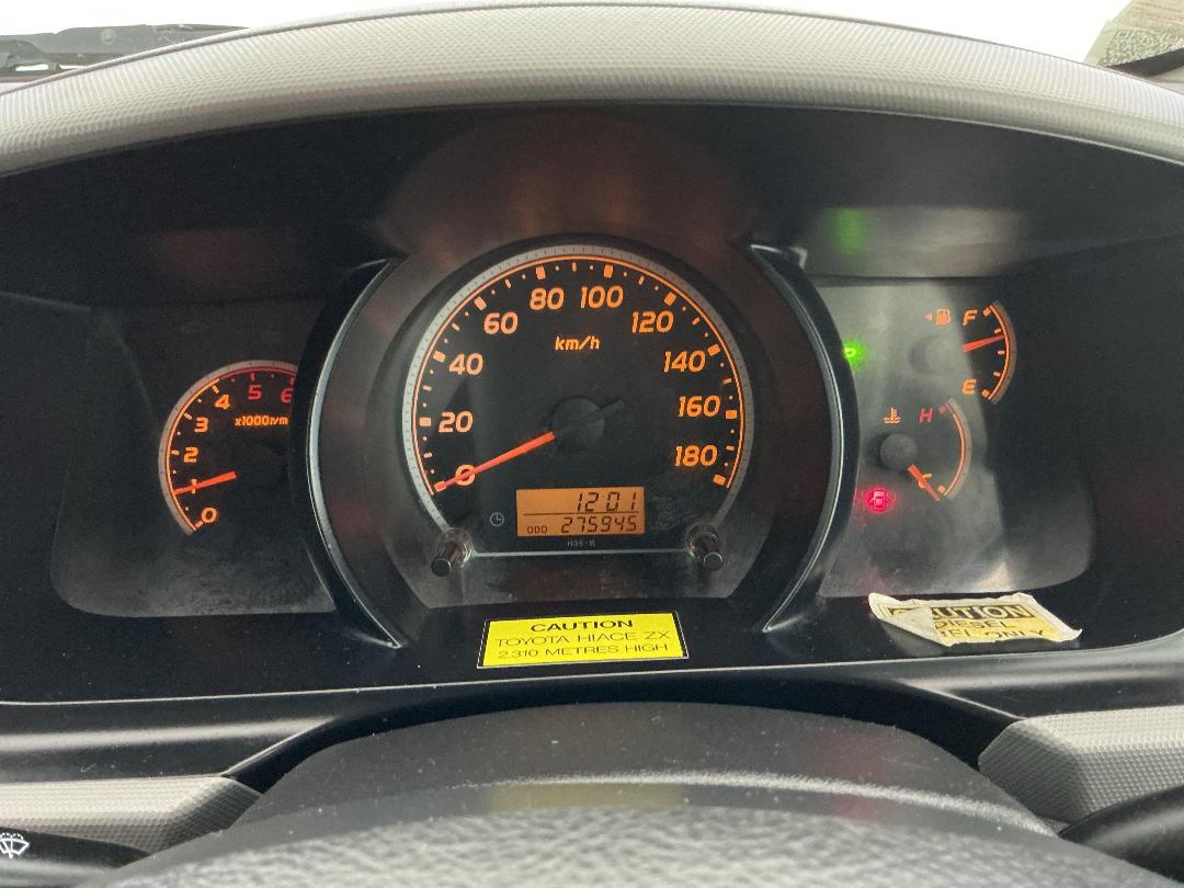 Photo '20' of Toyota Hiace