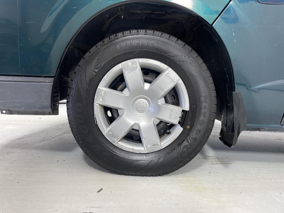 Photo '10' of Toyota Hiace