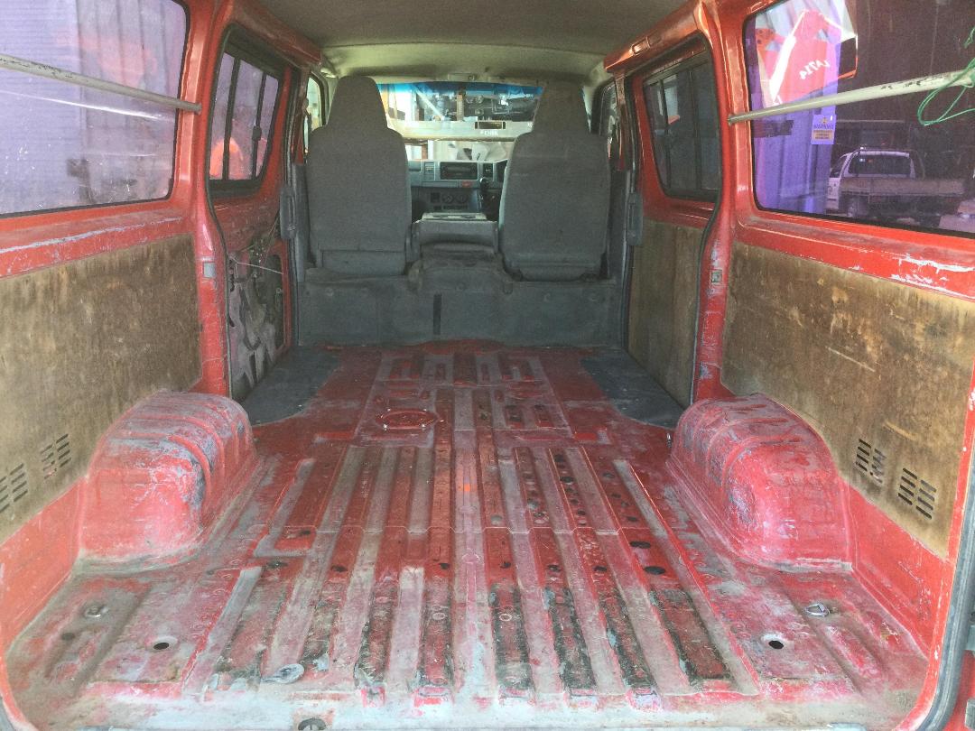 Photo '15' of Toyota Hiace Tdzl