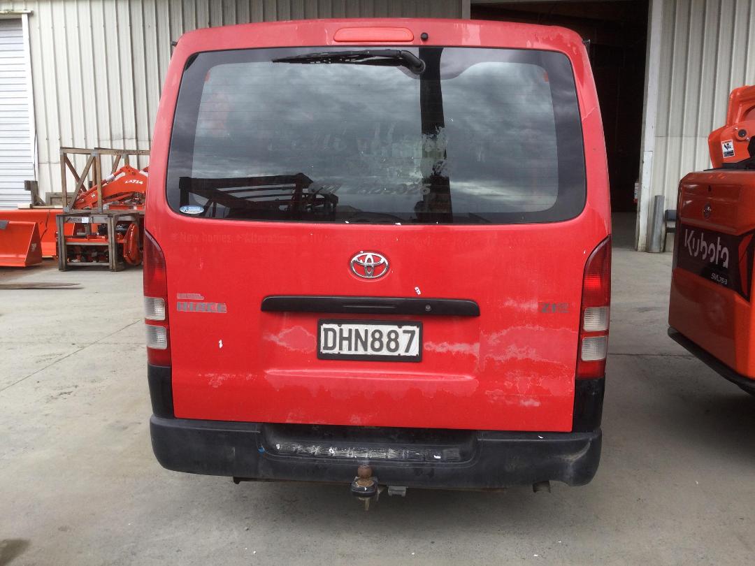 Photo '6' of Toyota Hiace Tdzl