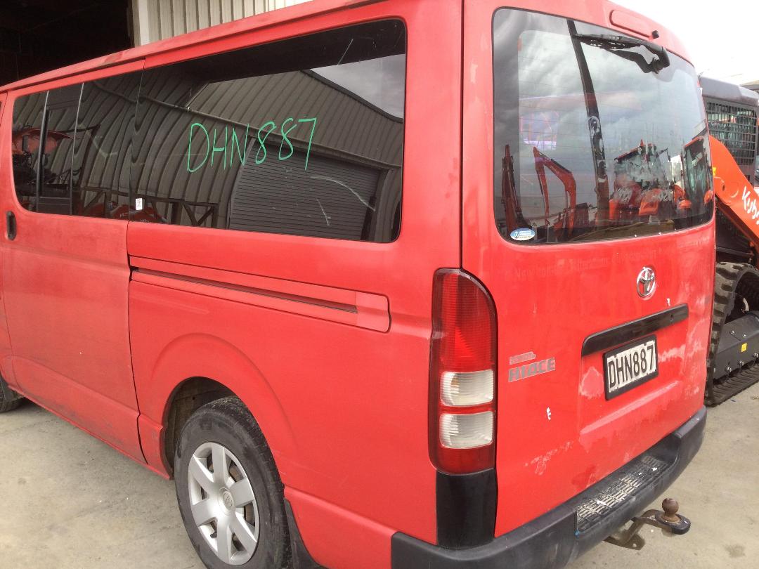 Photo '8' of Toyota Hiace Tdzl