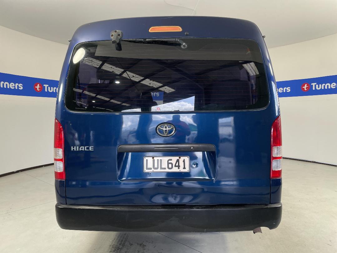 Photo '6' of Toyota Hiace