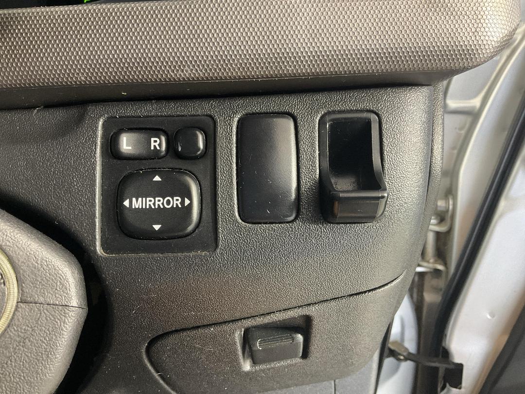 Photo '26' of Toyota Hiace