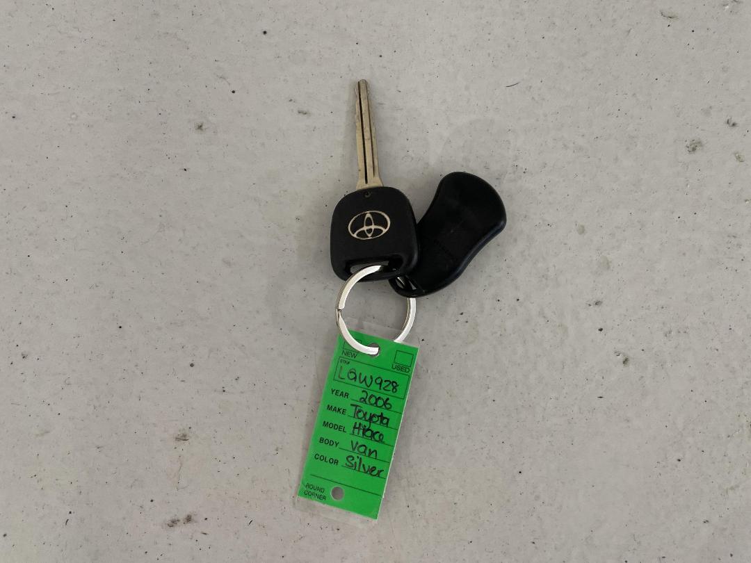 Photo '21' of Toyota Hiace