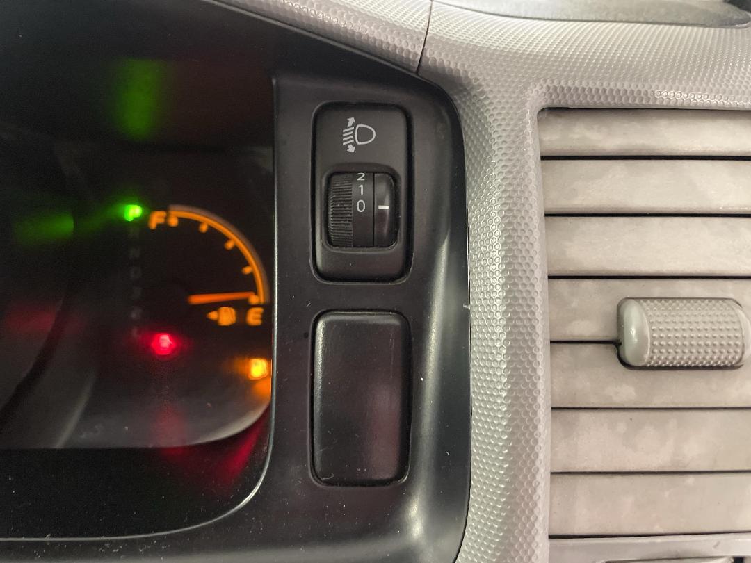 Photo '23' of Toyota Hiace