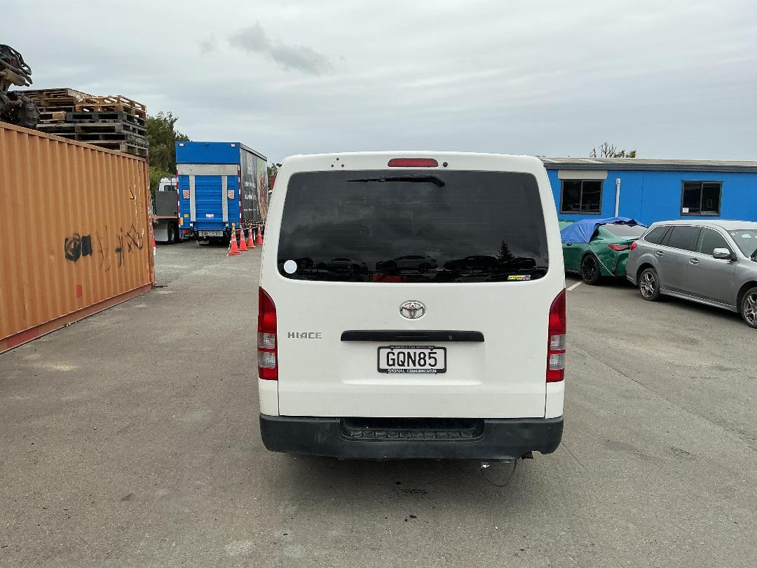 Photo '5' of Toyota Hiace
