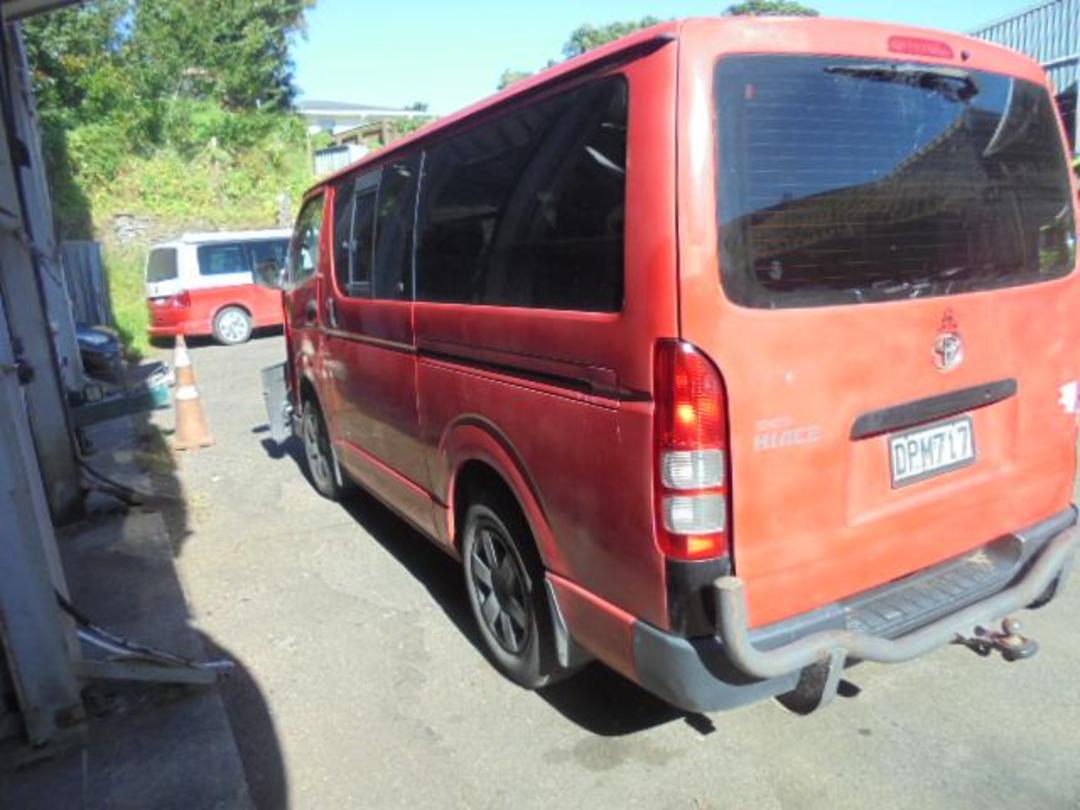Photo '4' of Toyota Hiace ZL