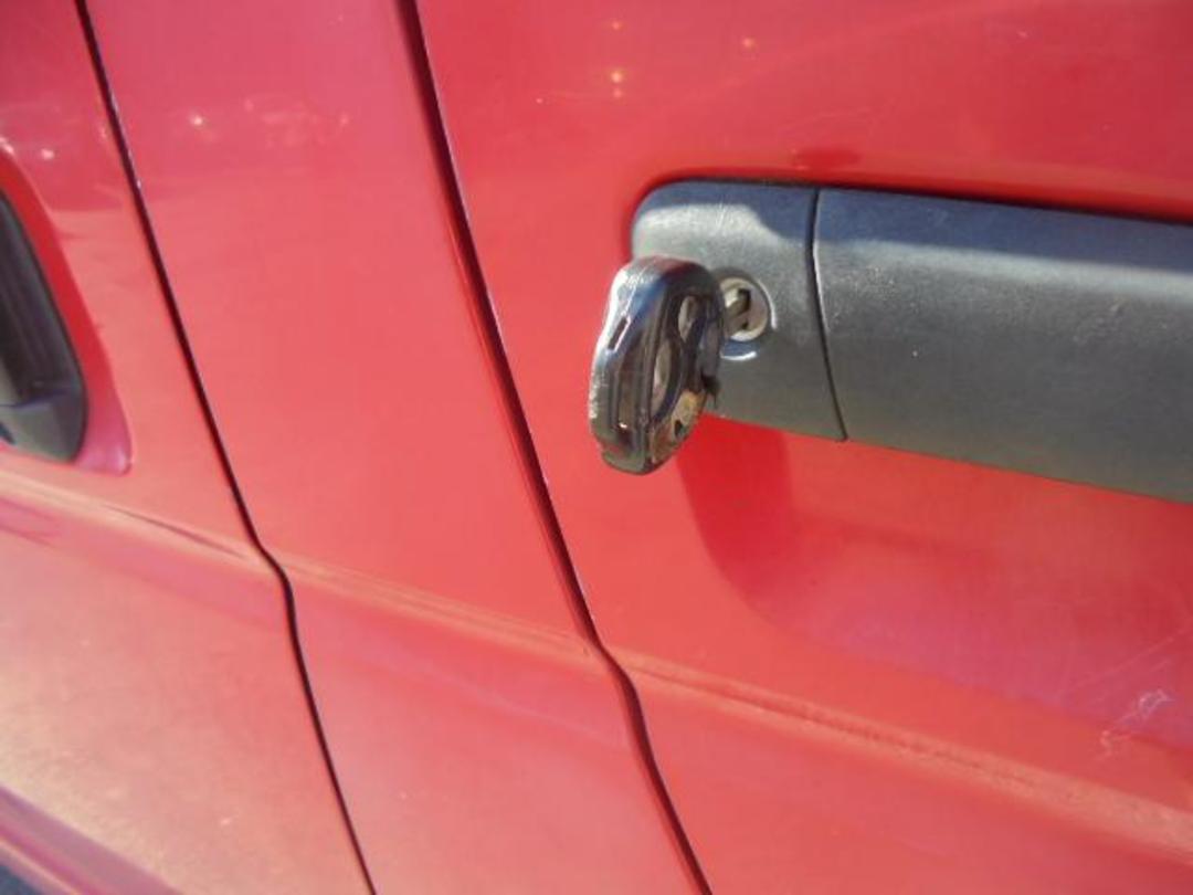 Photo '15' of Toyota Hiace ZL