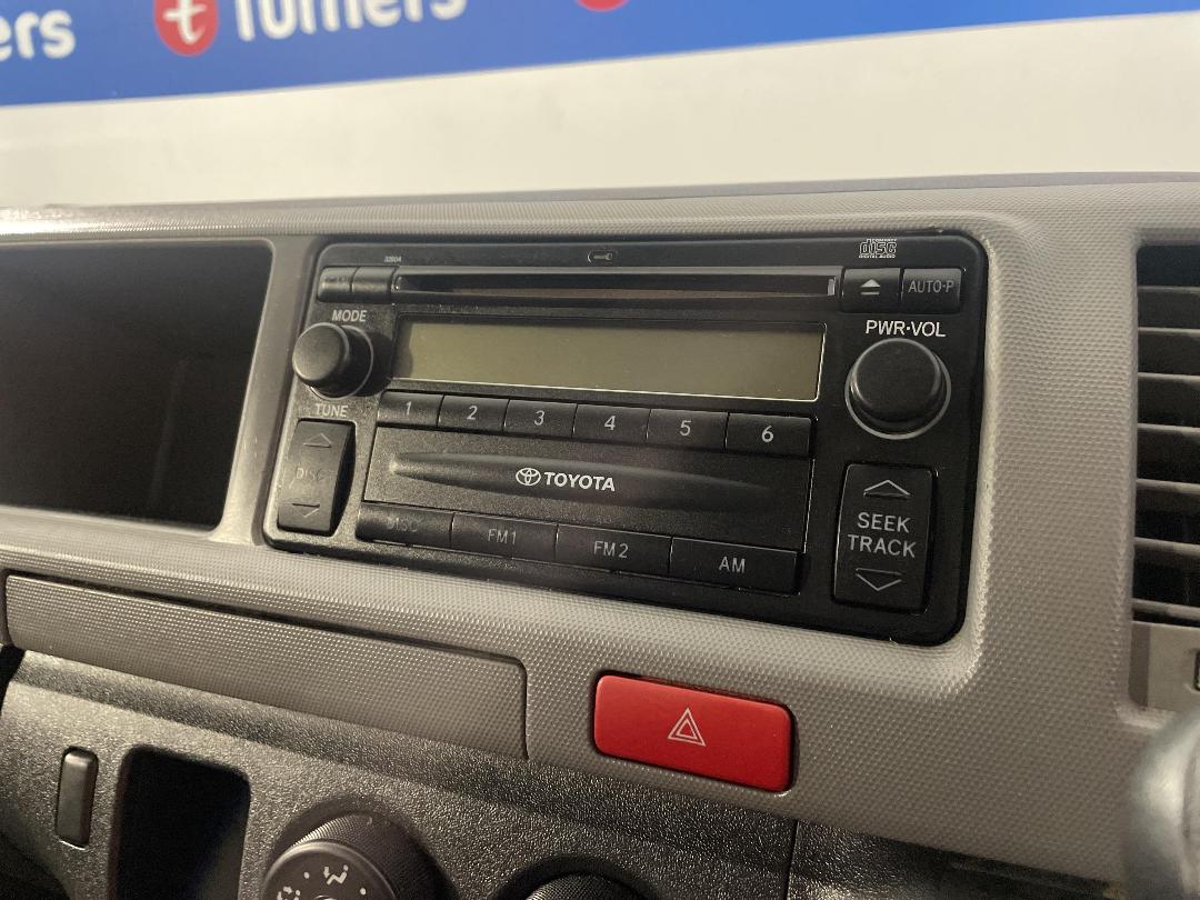 Photo '23' of Toyota Hiace Tdzx