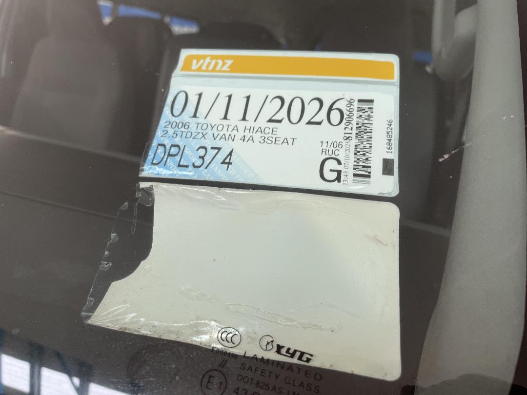 Photo '27' of Toyota Hiace Tdzx