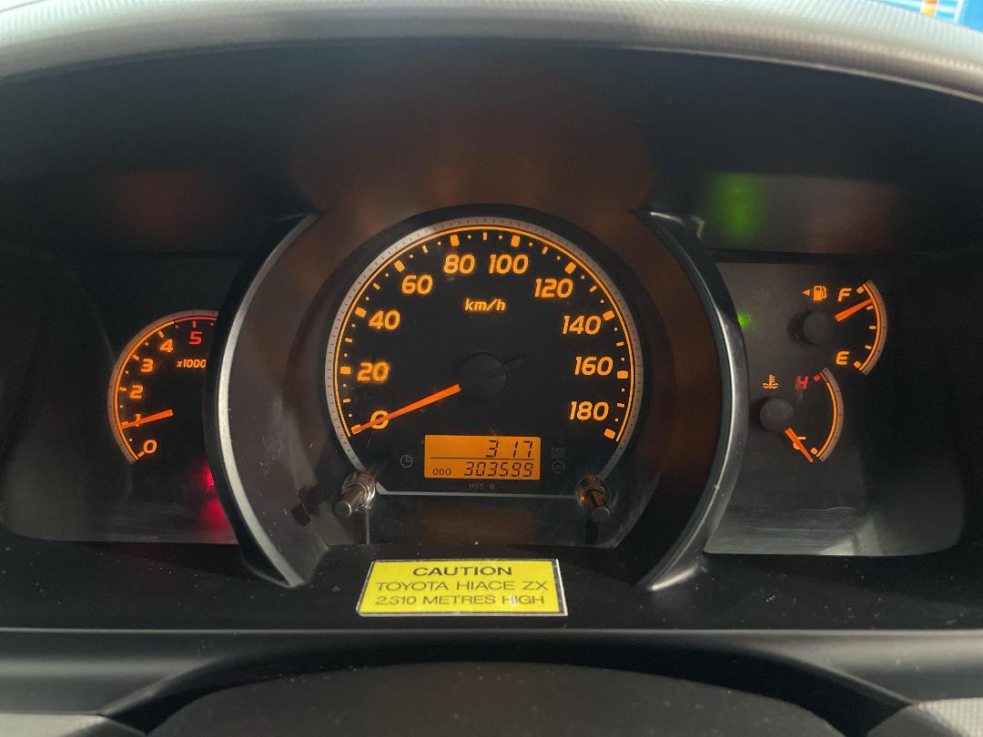 Photo '18' of Toyota Hiace Tdzx